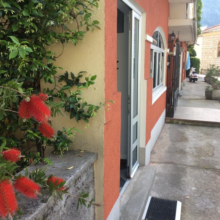 Apartments Qualitas Kotor Eksteriør bilde