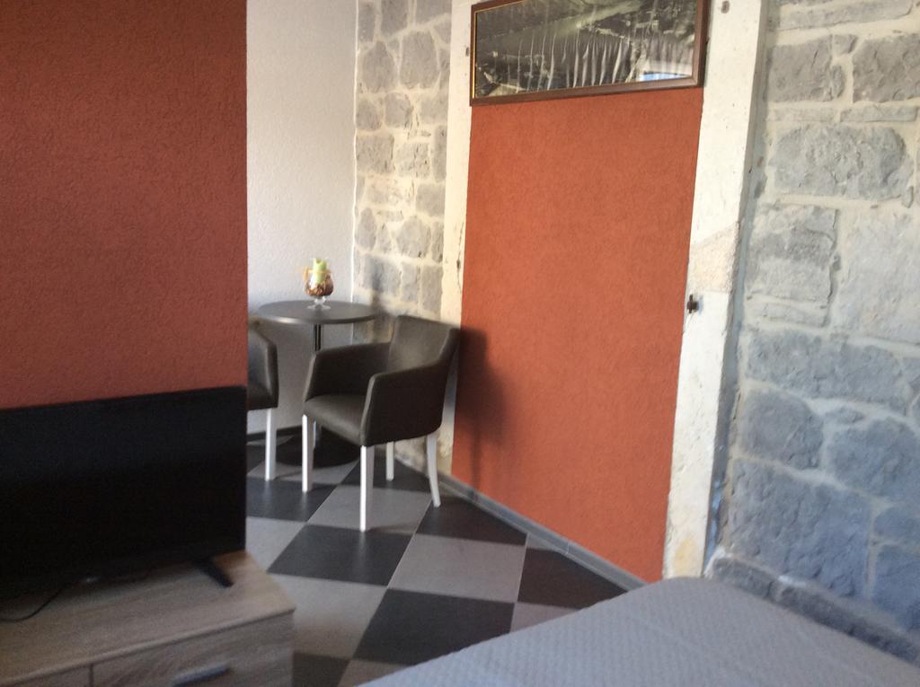 Apartments Qualitas Kotor Eksteriør bilde
