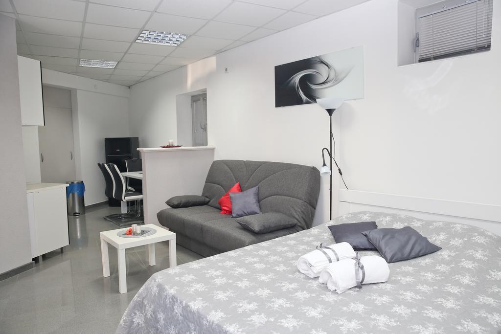 Apartments Qualitas Kotor Eksteriør bilde