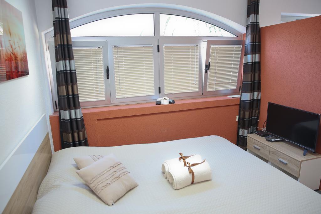 Apartments Qualitas Kotor Eksteriør bilde