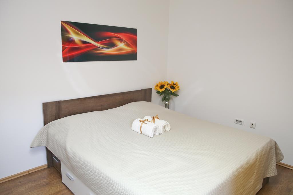 Apartments Qualitas Kotor Eksteriør bilde