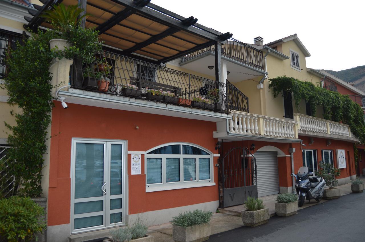 Apartments Qualitas Kotor Eksteriør bilde